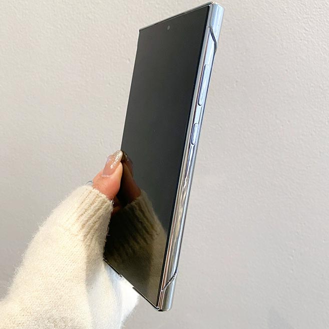 Magnetic Ultra-Thin Electroplating Frameless Mobile Phone Case