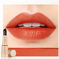 Multifunktionaler Lippenstift mit langanhaltender Farbe