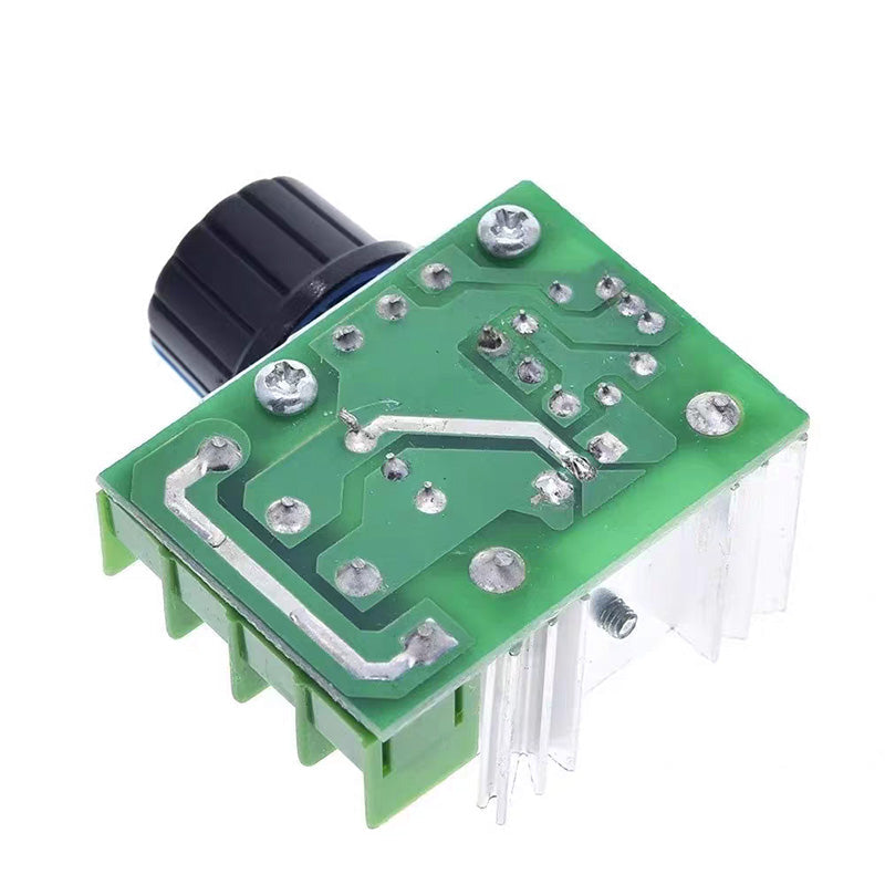 ⚡ Köp 1, få 1 gratis🔧 2000W Step Up & Down Voltage Controller – hög effekt, brett spänningsområde & vredkontroll – perfekt för värmare, motorer och lampor 💡✨